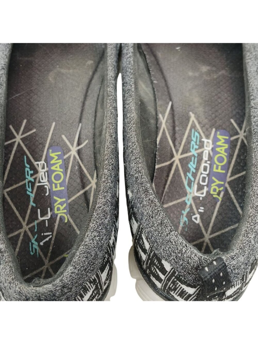 Skechers Air Cooled Memory Foam Size 8.5 SlipOn Comfort Shoes Gray Tribal #4-1 - Picture 10 of 11